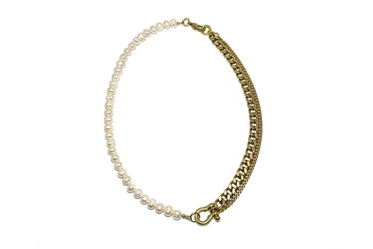RN-SHACKLE DUO: PEARL NECKLACE