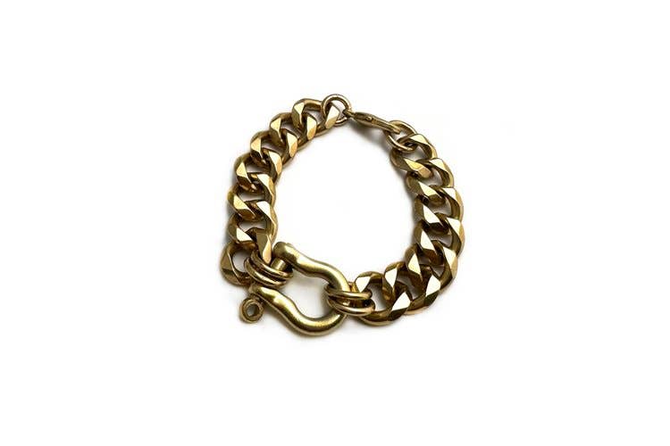 RH-CHAIN: SHACKLE BRACELET