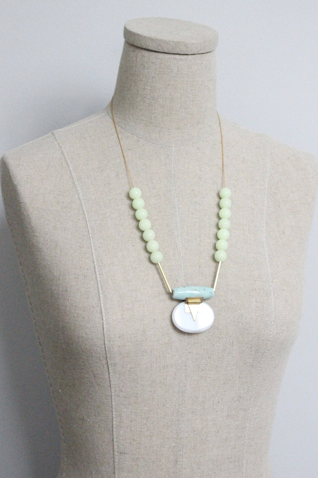 MLN324 Turquoise and glass pendant Artdeco necklace