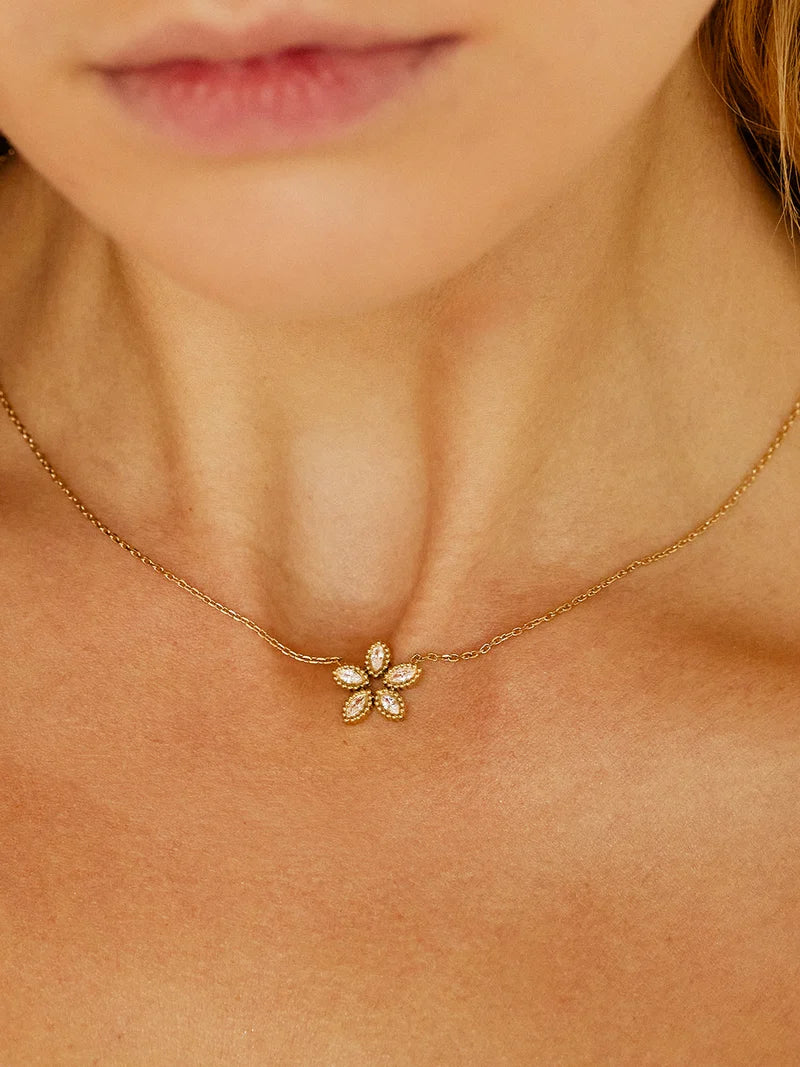 ZAG-Demo Necklace