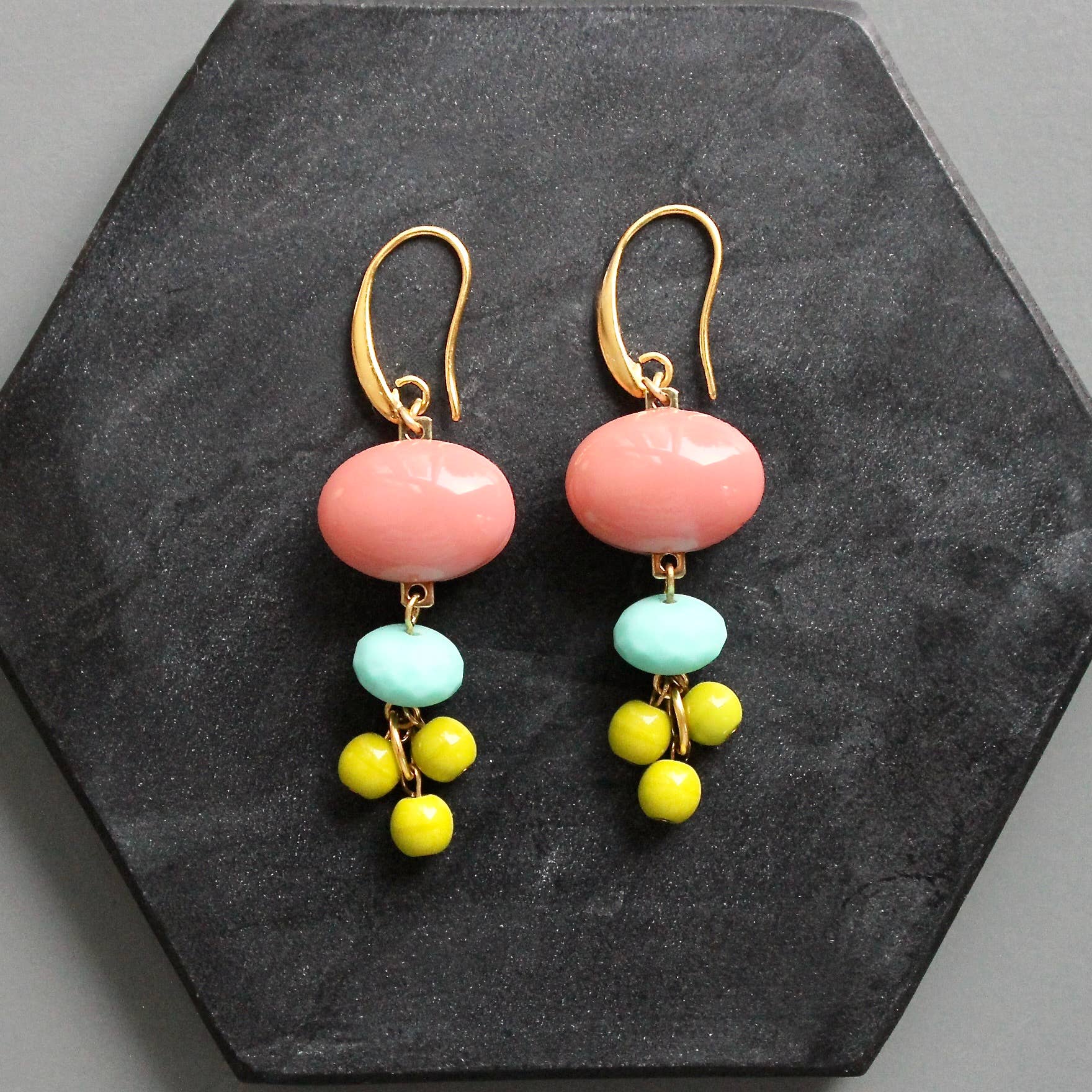 KYLE29 vintage coral glass and chartreuse earrings