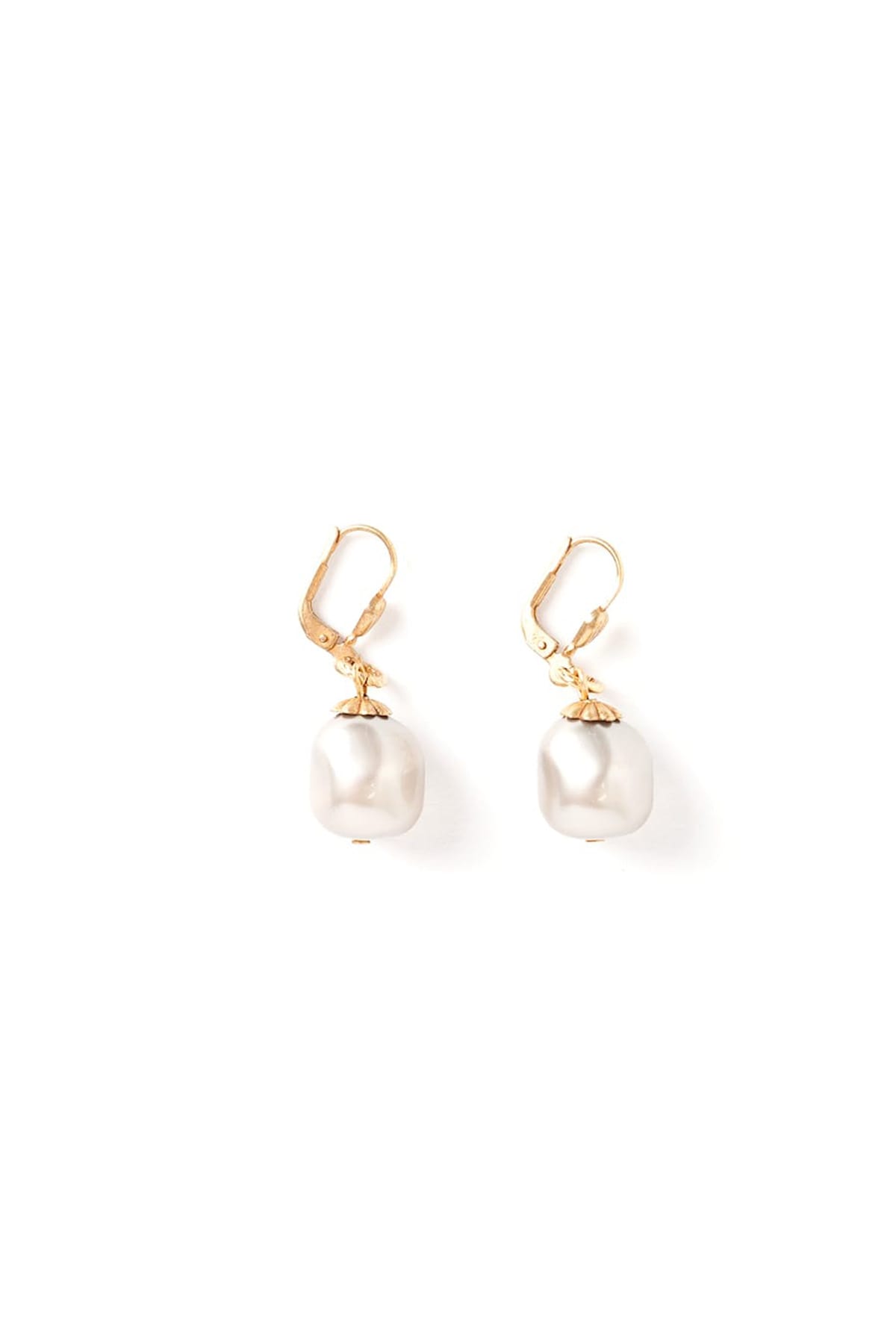 Simply Coco Earring: Cream Pearl