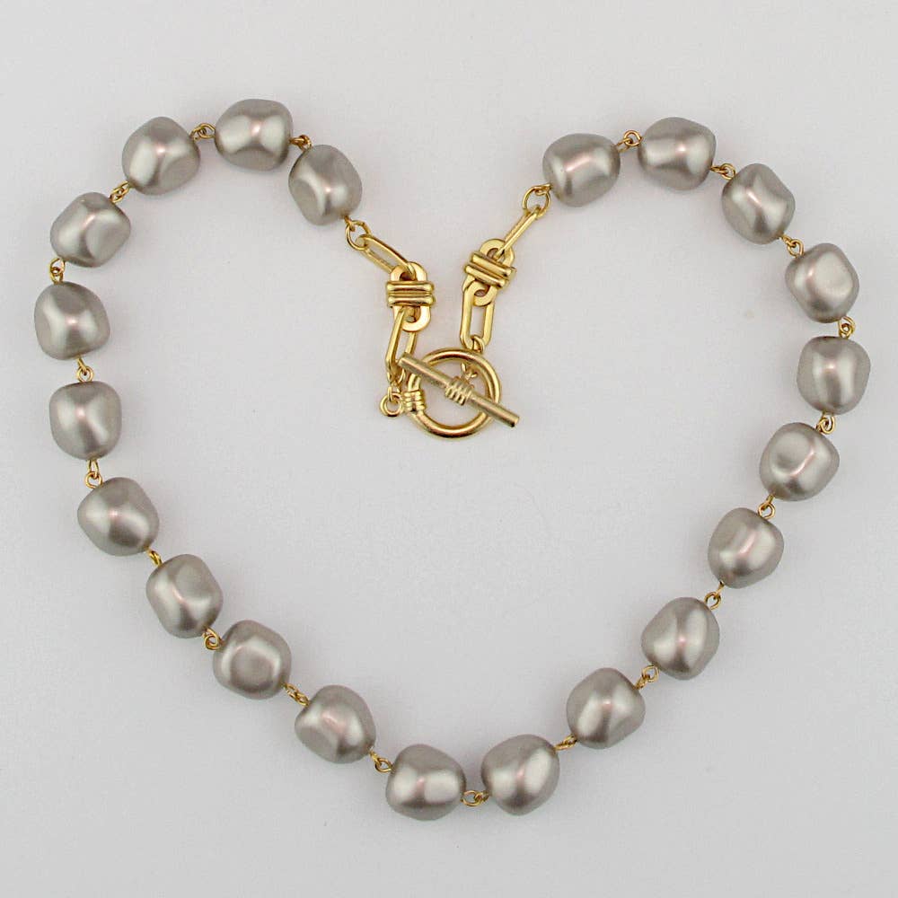 Genevieve Pearl Necklace