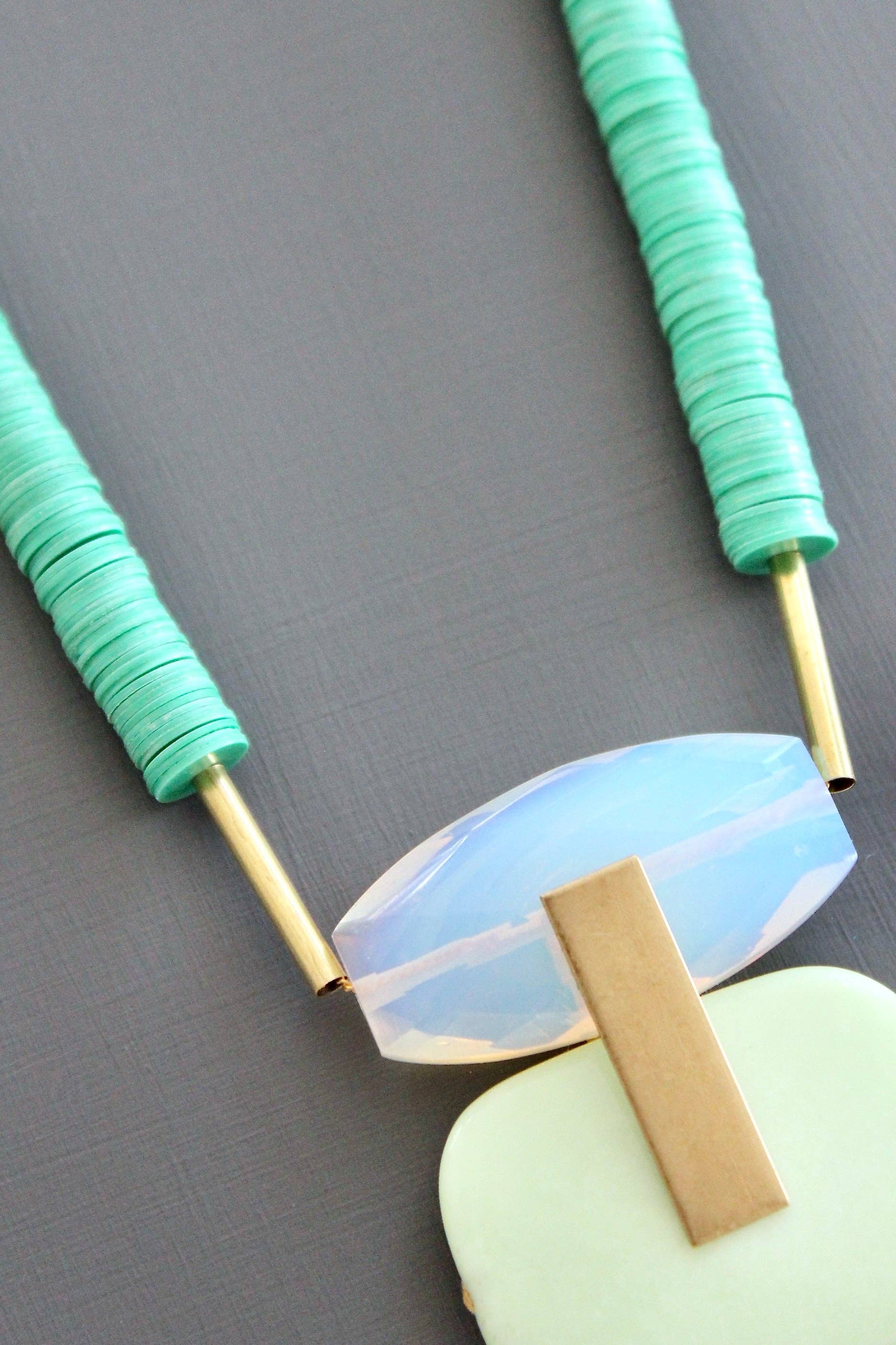 KYL324 opal and mint pendant necklace